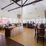 Semesterpark Roosta Village