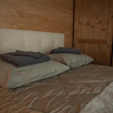 Roosta Village Aldeamento Turístico *