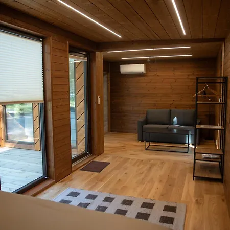 פארק נופש Roosta Village *