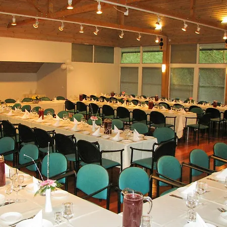 Feriepark Roosta Village *