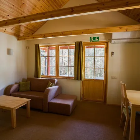 Roosta Village Noarootsi