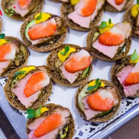 Aldeamento Turístico Roosta Village *