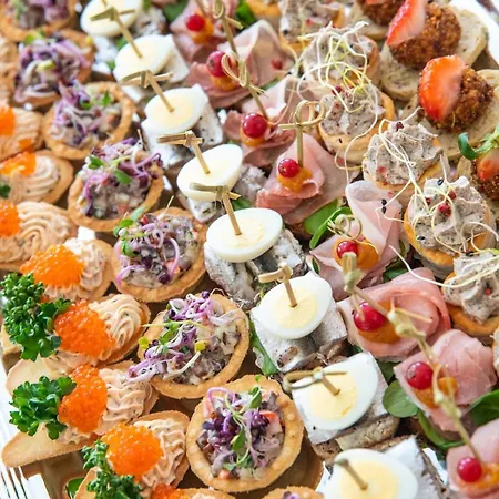 Roosta Village Holiday park *