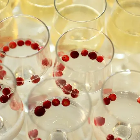 Roosta Village Aldeamento Turístico *