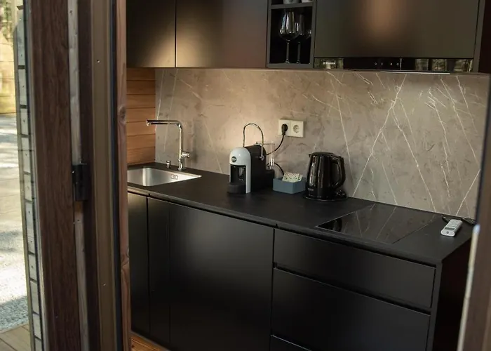 Roosta Village Noarootsi