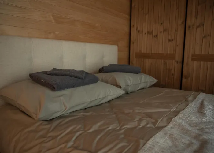 Roosta Village Feriepark *