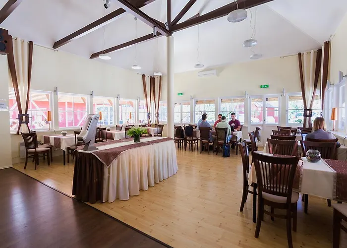 Feriepark Roosta Village