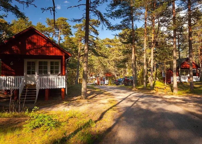 Roosta Village * נוארוטסי